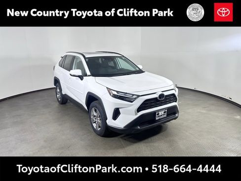 Used 2023 Toyota RAV4 XLE image 1