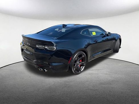 Certified 2023 Chevrolet Camaro SS RWD image 13
