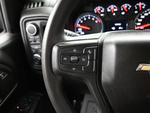 Used 2022 Chevrolet Silverado 1500 Custom AWD/4WD image 19