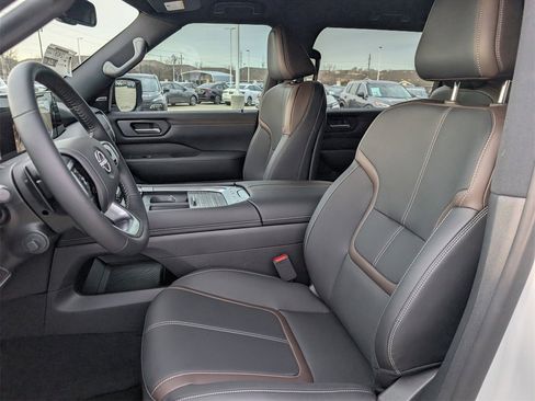 New 2026 Nissan Armada SL image 19