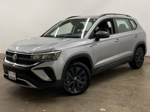 Used 2024 Volkswagen Taos S image 1