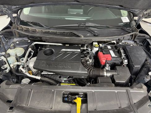 Used 2024 Nissan Rogue SV FWD image 43