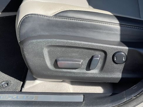 Used 2017 Lexus RX 350 FWD image 16