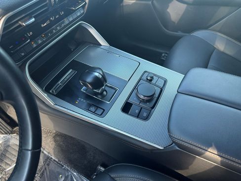 Used 2025 MAZDA CX-90 3.3 Turbo w/ Preferred Package image 41