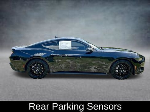 Used 2024 Ford Mustang GT RWD image 4