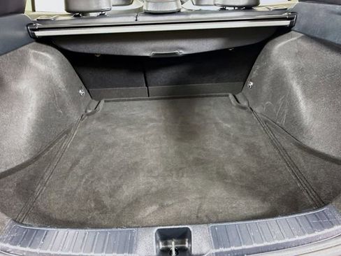 Certified 2022 Toyota Prius XLE image 34