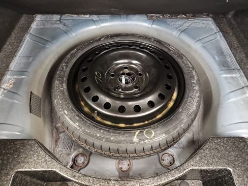 Used 2017 Chevrolet Impala LS image 38