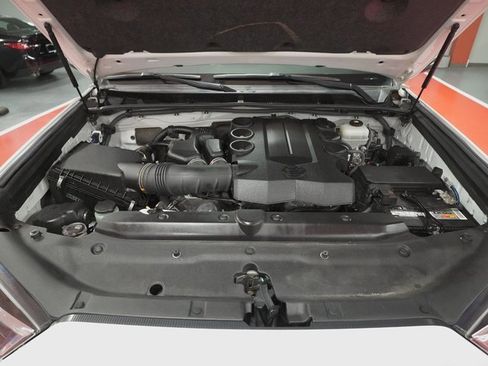 Certified 2020 Toyota 4Runner SR5 Premium w/ Moonroof Package image 24