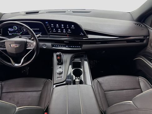 Used 2023 Cadillac Escalade ESV Sport image 25