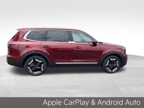 Used 2024 Kia Telluride EX w/ EX Captain's Chair Package AWD/4WD image 8