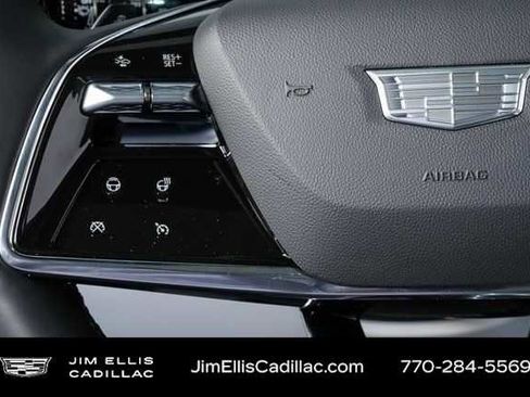 New 2026 Cadillac Lyriq Premium Luxury image 10