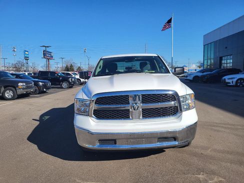 Used 2024 RAM 1500 Classic SLT image 8