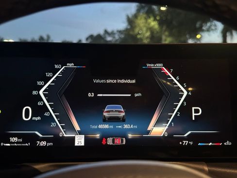 Used 2023 BMW 330i xDrive Sedan w/ M Sport Package image 23