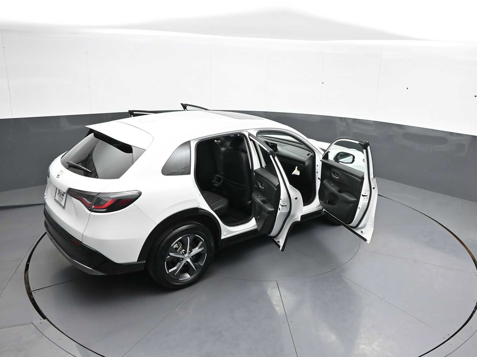 Certified 2023 Honda HR-V EX-L image 42