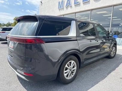 Used 2024 Kia Carnival LX