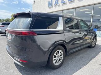 Used 2024 Kia Carnival LX FWD video 1