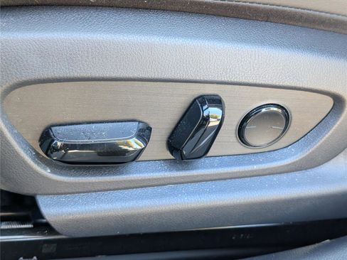 Used 2023 Lexus ES 350 w/ Premium Package image 20