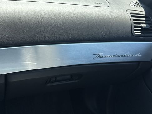 Used 2002 Ford Thunderbird image 26