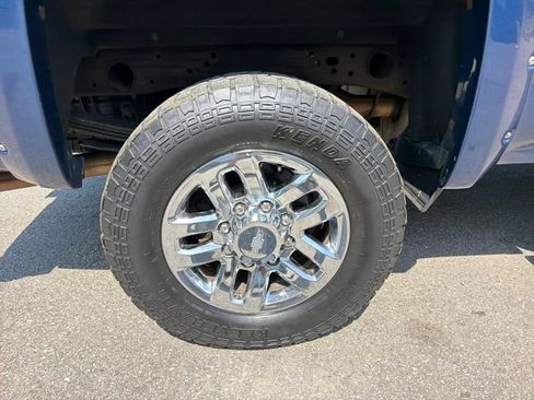 Used 2017 Chevrolet Silverado 2500 LTZ AWD/4WD image 30