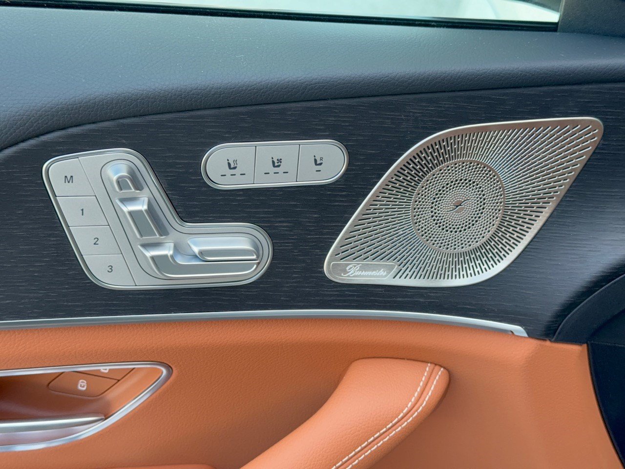 New 2027 Mercedes-Benz GLS 450 4MATIC image 16