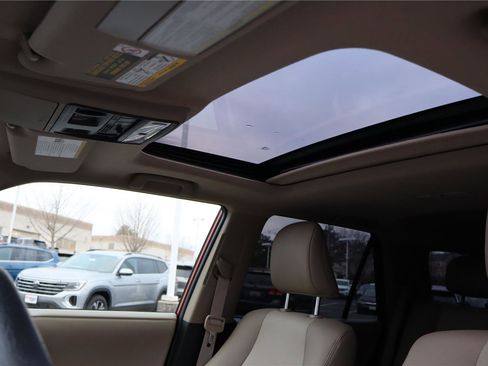 Used 2024 Toyota 4Runner SR5 Premium image 22