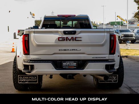 Used 2025 GMC Sierra 3500 Denali w/ Denali Reserve Package image 8
