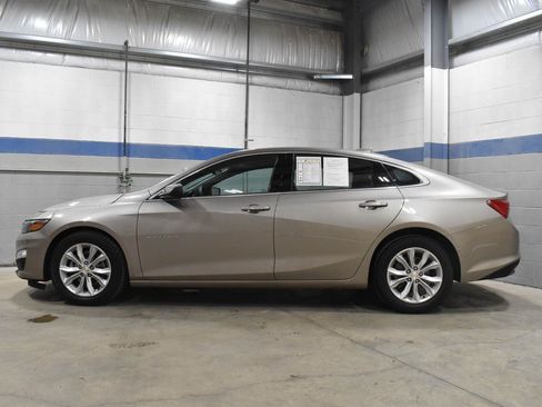 Used 2025 Chevrolet Malibu LT FWD image 22