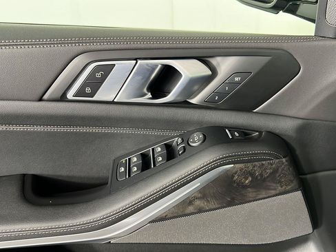 Certified 2024 BMW X5 xDrive40i w/ M Sport Package AWD/4WD image 24