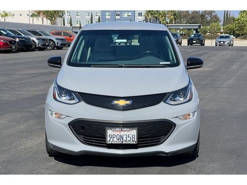 Used 2021 Chevrolet Bolt LT FWD image 9