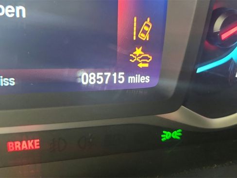 Used 2020 Honda Pilot Touring image 17