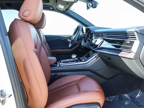 Used 2023 Audi Q7 2.0T Premium w/ Convenience Package image 23