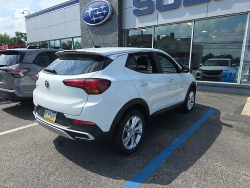 Used 2023 Buick Encore GX Preferred w/ Cold Weather Comfort Package AWD/4WD image 4