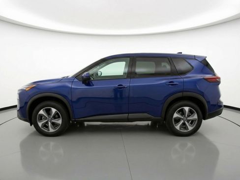 Used 2025 Nissan Rogue SV image 5
