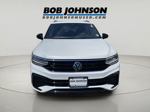 Used 2023 Volkswagen Tiguan SE R-Line FWD image 8