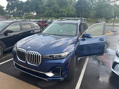 Used 2019 BMW X7 xDrive40i w/ Premium Package AWD/4WD image 2