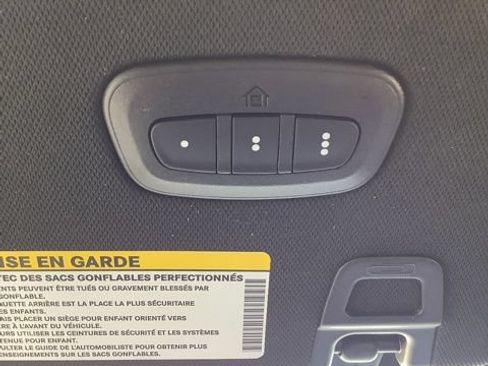Certified 2025 Jeep Grand Cherokee Limited AWD/4WD image 28