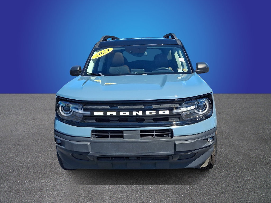 Used 2023 Ford Bronco Sport Outer Banks w/ Tech Package AWD/4WD image 2