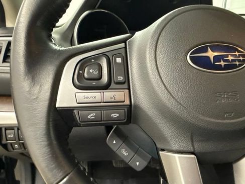 Used 2016 Subaru Outback 2.5i Limited AWD/4WD image 29