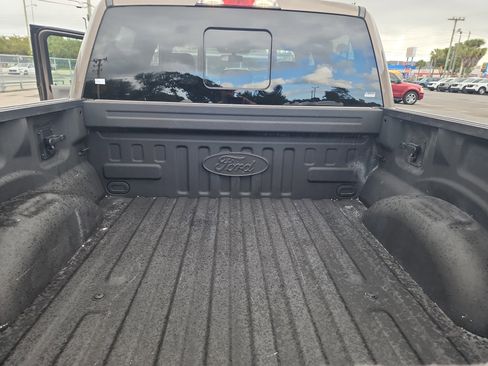 Used 2016 Ford F150 XLT w/ Equipment Group 302A Luxury image 25