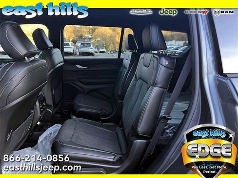 New 2025 Jeep Grand Cherokee L Altitude image 5