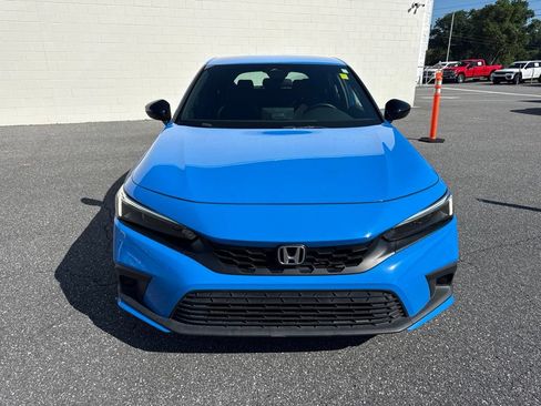 Used 2022 Honda Civic Sport image 2