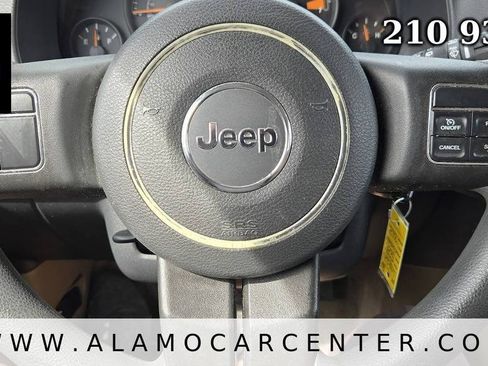 Used 2016 Jeep Compass Sport w/ Power Value Group FWD image 33