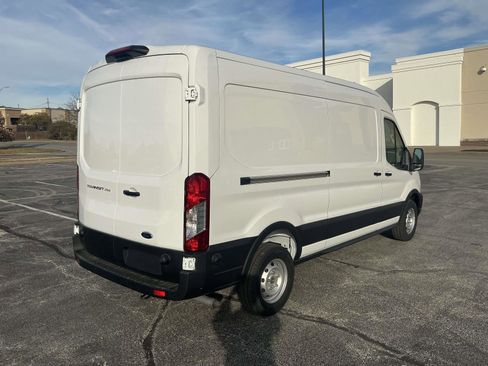 New 2025 Ford Transit 250 148 Medium Roof w/ Load Area Protection Package image 6