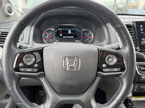 Certified 2022 Honda Pilot Elite image 13