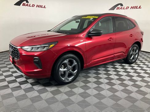 Used 2024 Ford Escape ST-Line w/ Tech Pack #1 image 3