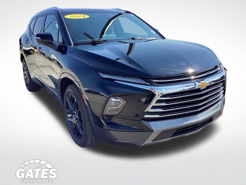 Used 2024 Chevrolet Blazer Premier w/ Driver Confidence II Package AWD/4WD image 1
