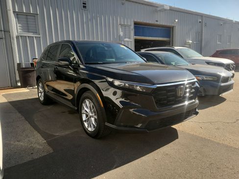 Used 2024 Honda CR-V EX-L image 3