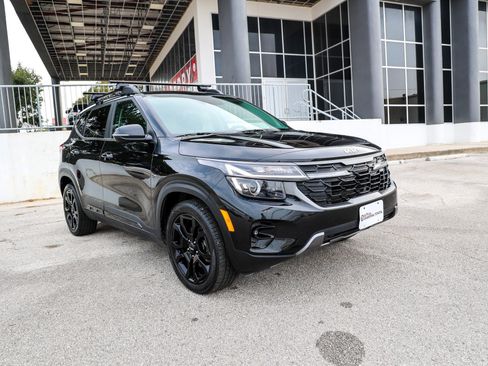 Used 2024 Kia Seltos X-Line image 5