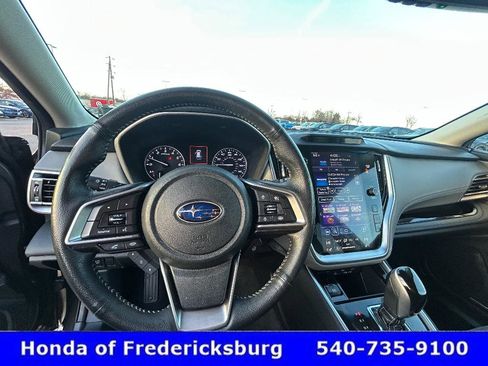 Used 2021 Subaru Outback Limited image 17