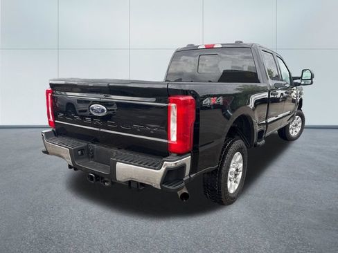 Used 2024 Ford F250 XLT w/ Snow Plow Prep Package AWD/4WD image 4